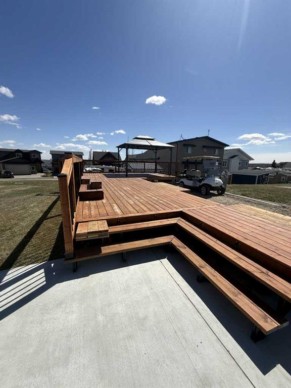 5053-25054 South Pine Lake Road, Rural Red Deer County, Alberta, T0M 1R0 (108912325)