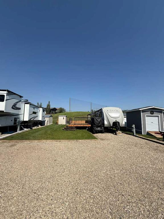 6094-25054 South Pine Lake Road, Rural Red Deer County, Alberta, T0M 1R0 (108947803)