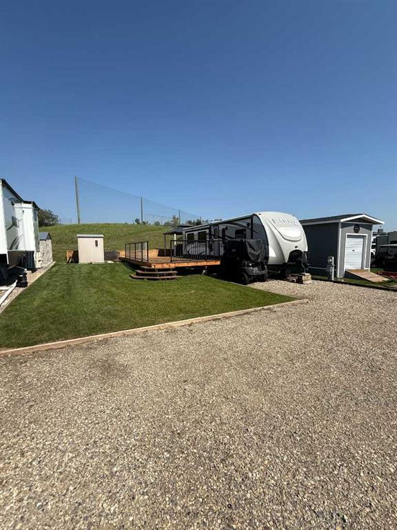 6094-25054 South Pine Lake Road, Rural Red Deer County, Alberta, T0M 1R0 (108947803)