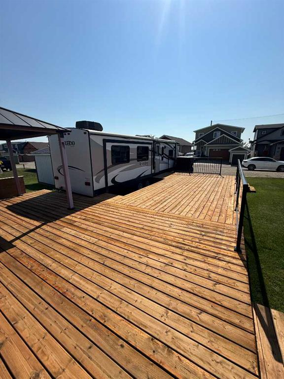 6094-25054 South Pine Lake Road, Rural Red Deer County, Alberta, T0M 1R0 (108947803)