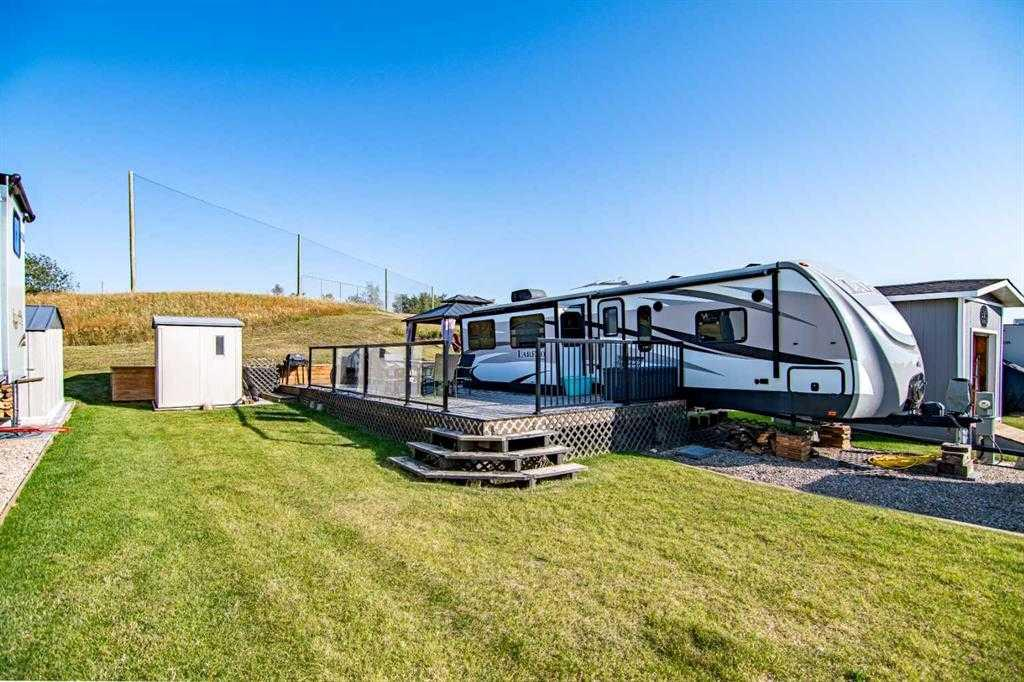 6094-25054 South Pine Lake Road, Rural Red Deer County, Alberta, T0M 1R0 (108947803)