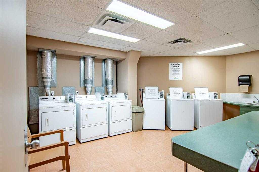6094-25054 South Pine Lake Road, Rural Red Deer County, Alberta, T0M 1R0 (108947803)