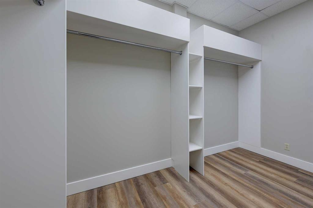 203-5116 52 Street, Red Deer, Alberta, T4N 6Y4 (109018728)