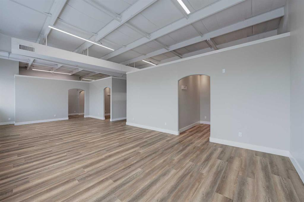 203-5116 52 Street, Red Deer, Alberta, T4N 6Y4 (109018728)