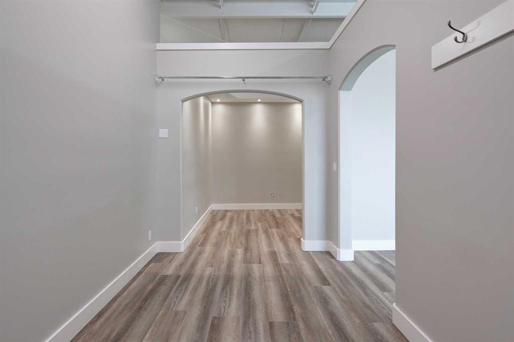 203-5116 52 Street, Red Deer, Alberta, T4N 6Y4 (109018728)