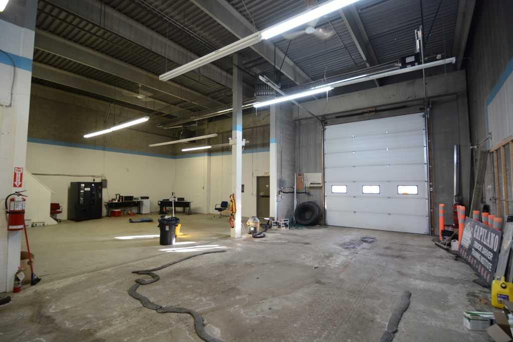 1 & 3-7611 49 Avenue, Red Deer, Alberta, T4P 1M3 (109155018)