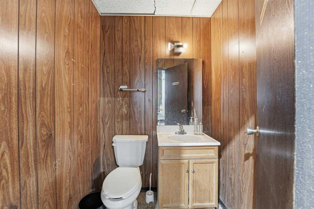 1 & 3-7611 49 Avenue, Red Deer, Alberta, T4P 1M3 (109155018)