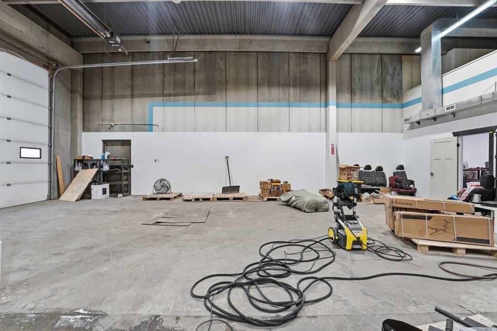 1 & 3-7611 49 Avenue, Red Deer, Alberta, T4P 1M3 (109155018)