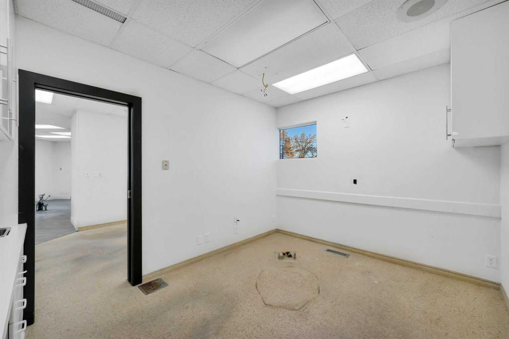 1-5116 52 Street, Red Deer, Alberta, T4N 6Y4 (109184518)