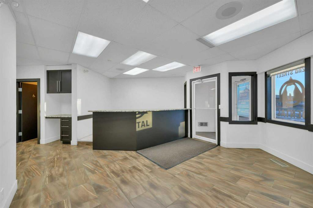 1-5116 52 Street, Red Deer, Alberta, T4N 6Y4 (109184518)