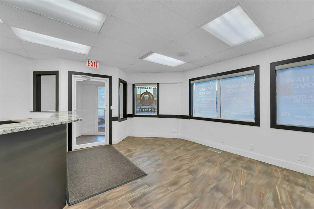 1-5116 52 Street, Red Deer, Alberta, T4N 6Y4 (109184518)