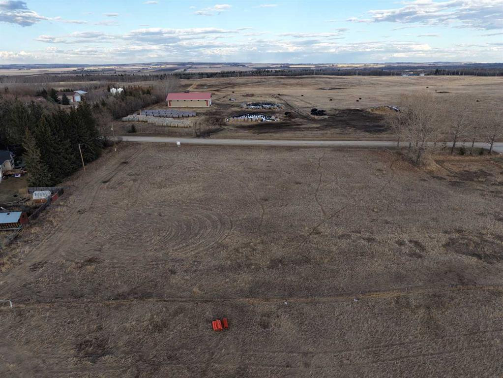 #5 C&E Trail North of Blackfalds, Rural Lacombe County, Alberta, T0M 0J0 (109211216)