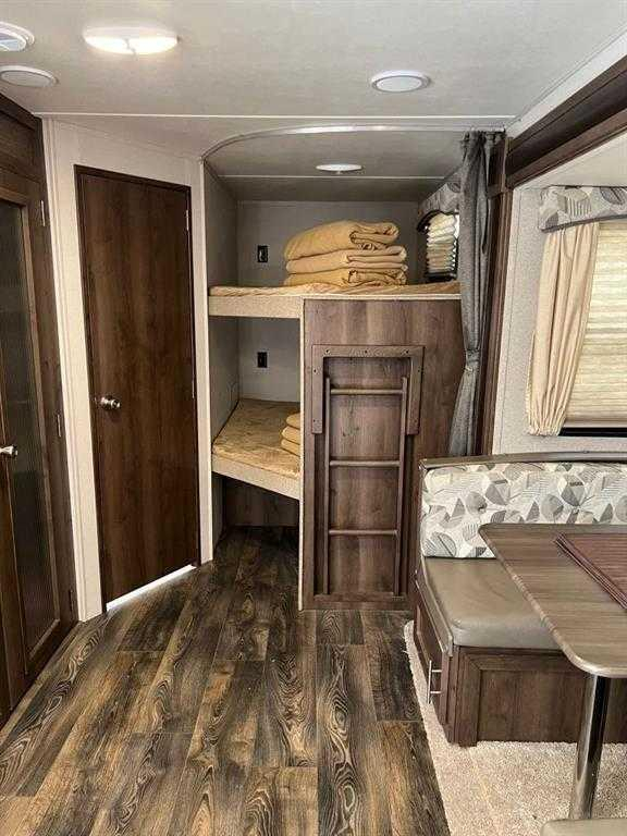 2040-25054 South Pine Lake Road, Rural Red Deer County, Alberta, T0M1S0 (109291763)