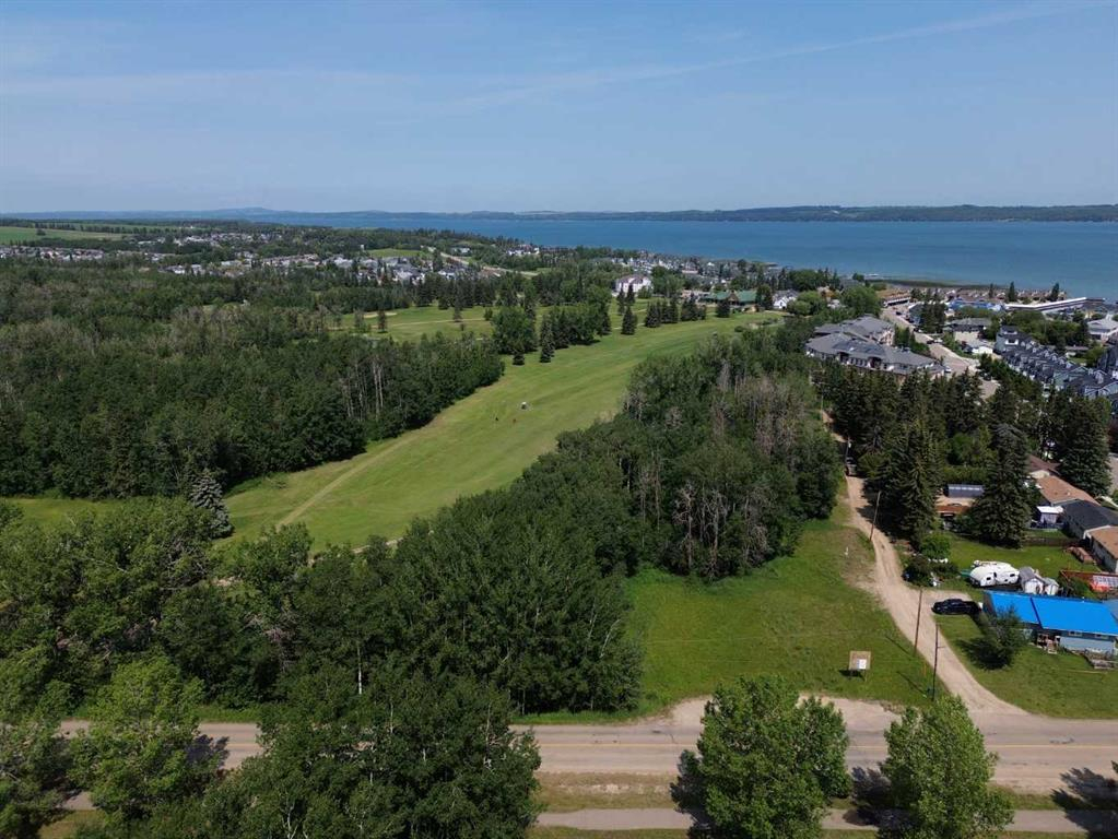 5310 50 Avenue, Sylvan Lake, Alberta, T4S1E7 (109300018)