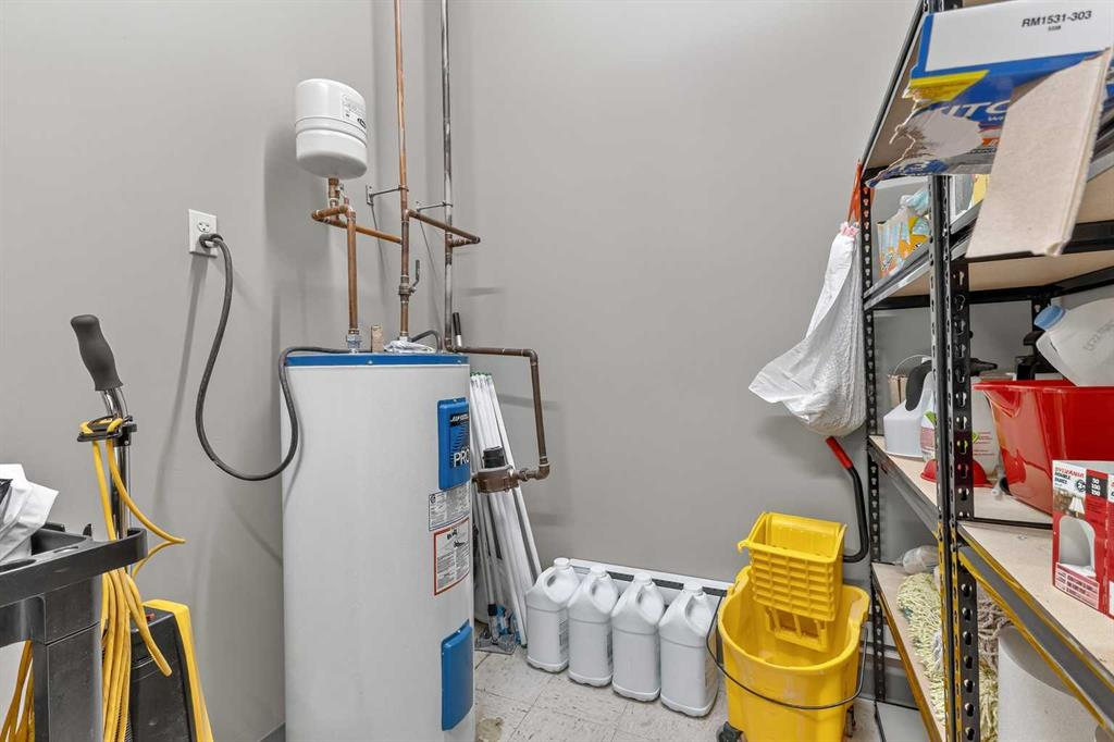 121-4808 50 Street, Innisfail, Alberta, T4G1C2 (109305966)