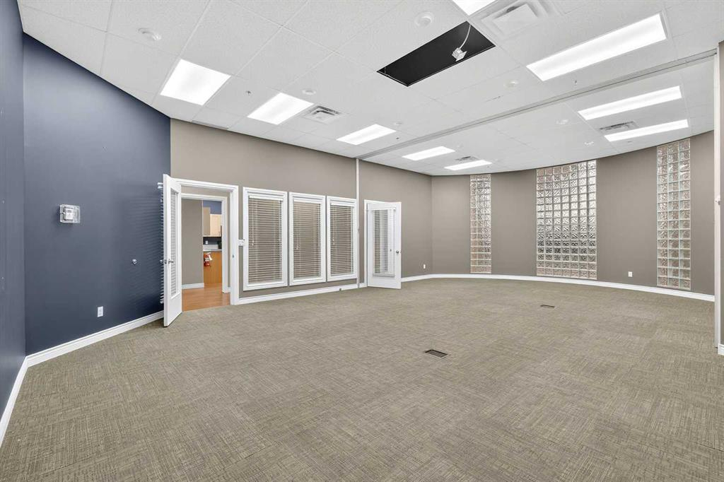 121-4808 50 Street, Innisfail, Alberta, T4G1C2 (109305966)