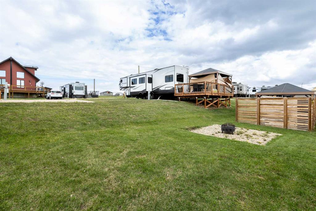 5059-25054 South Pine Lake Road, Rural Red Deer County, Alberta, T0M 1S0 (109315420)