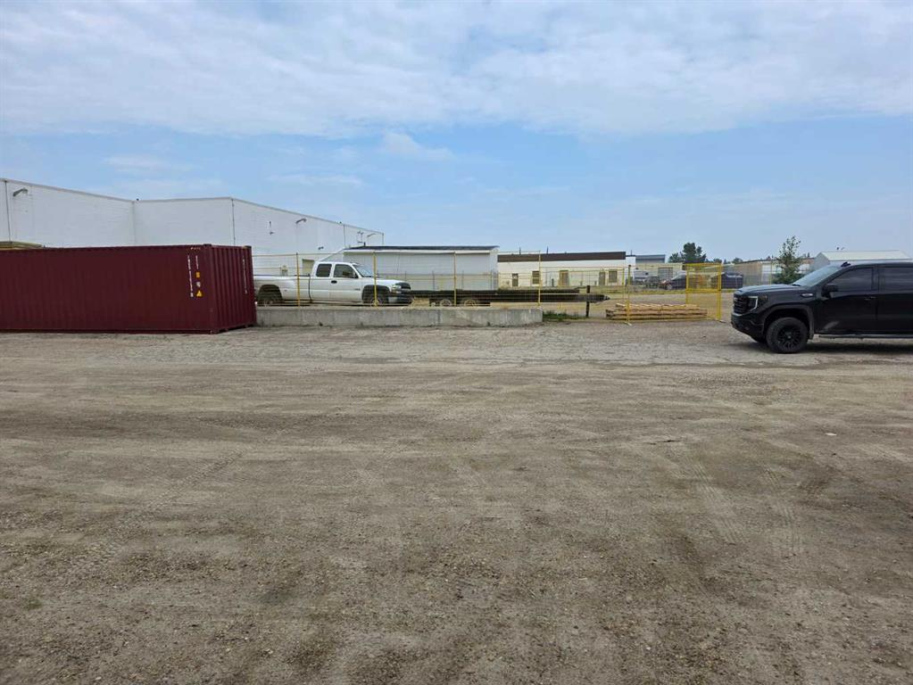 #8-4830 78 Street, Red Deer, Alberta, T4P2B3 (109440955)
