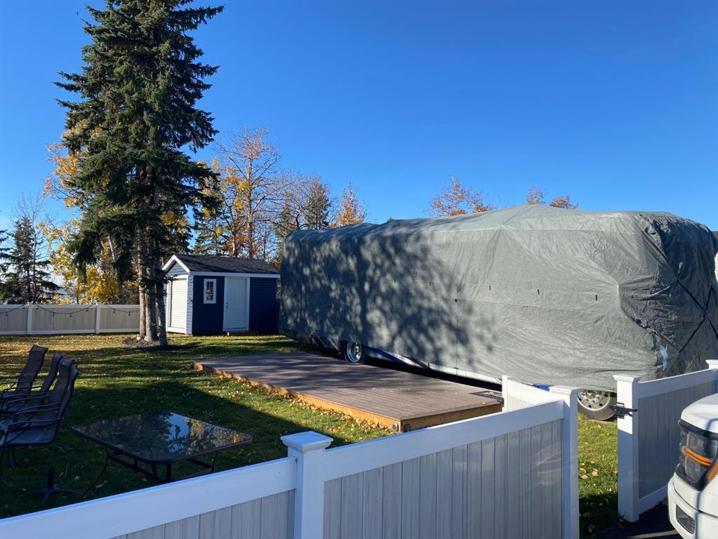 113-41310 Range Road 282 Range, Rural Lacombe County, Alberta, T4L2N3 (109454204)