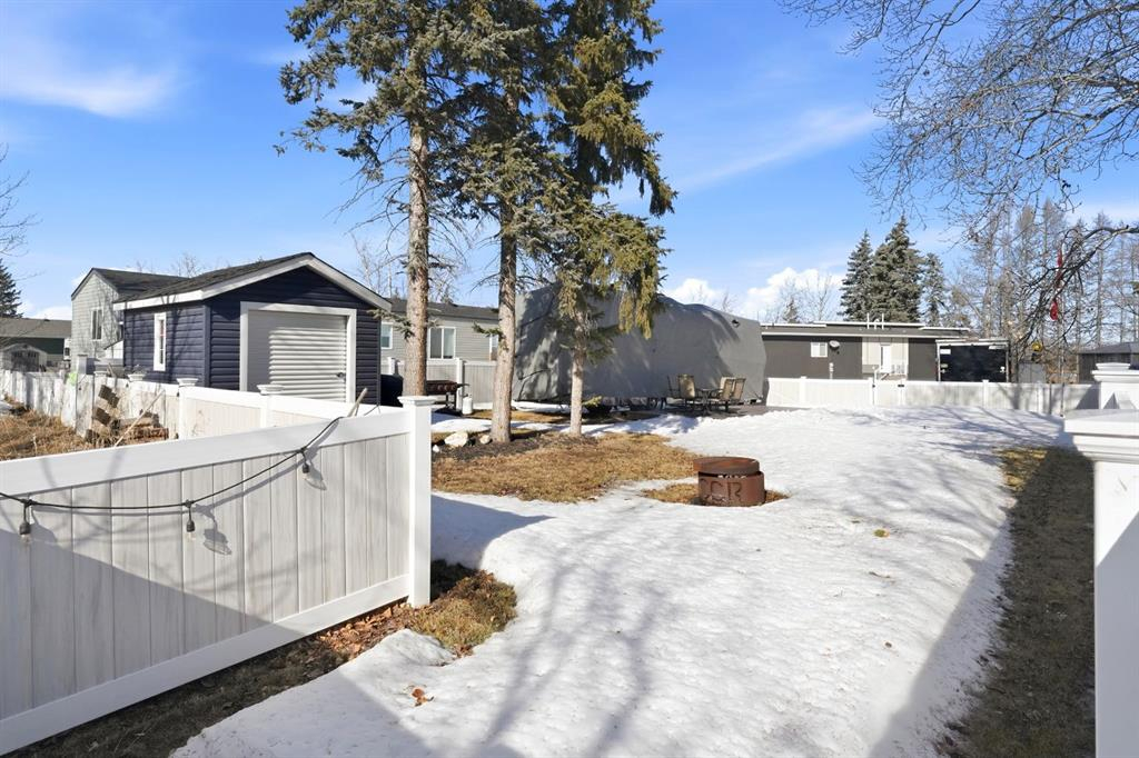 113-41310 Range Road 282 Range, Rural Lacombe County, Alberta, T4L2N3 (109454204)