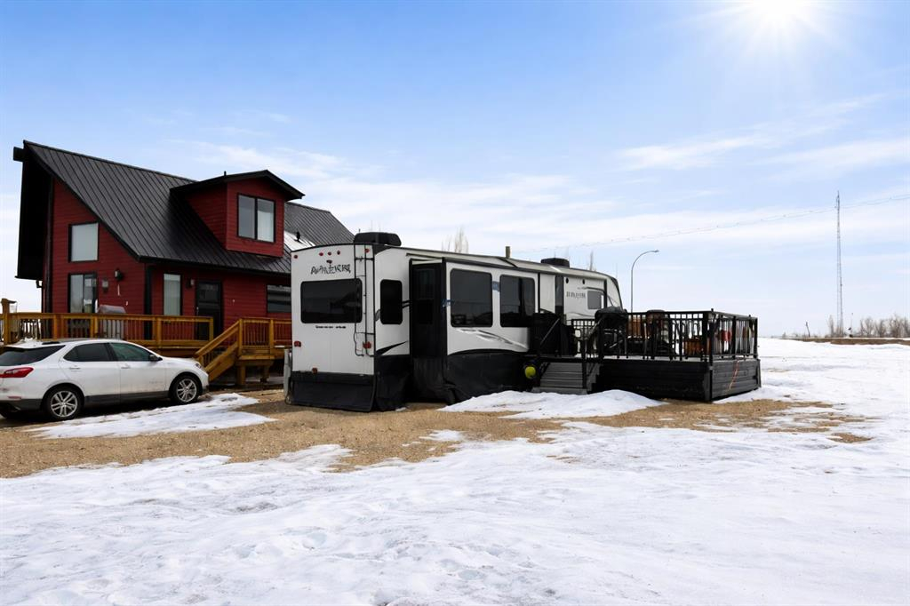 5023-25054 South Pine Lake Road, Rural Red Deer County, Alberta, T0M 1R0 (109477054)
