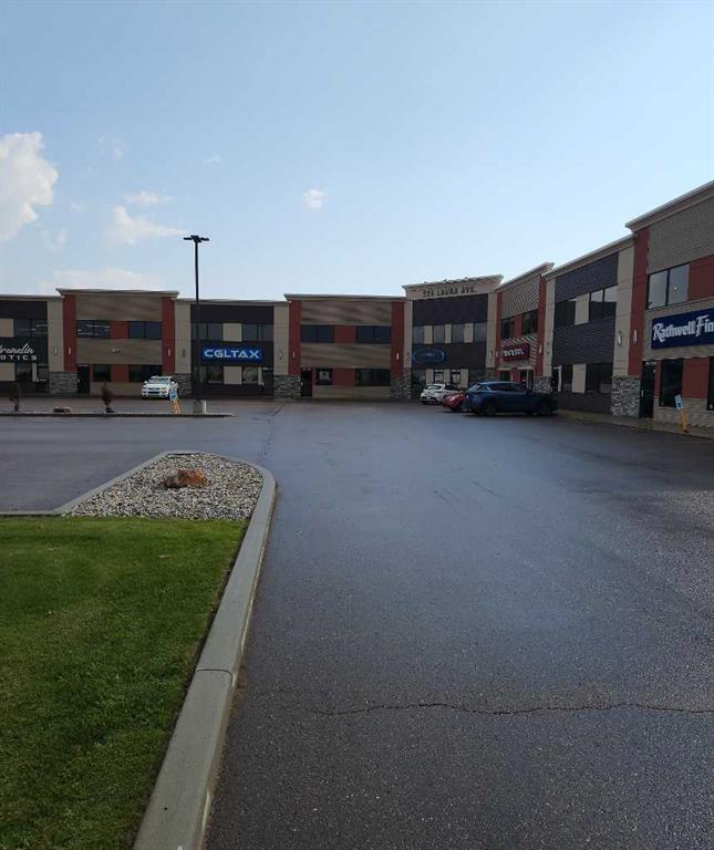 106-524 Laura Avenue, Rural Red Deer County, Alberta, T4E 0A5 (109530546)