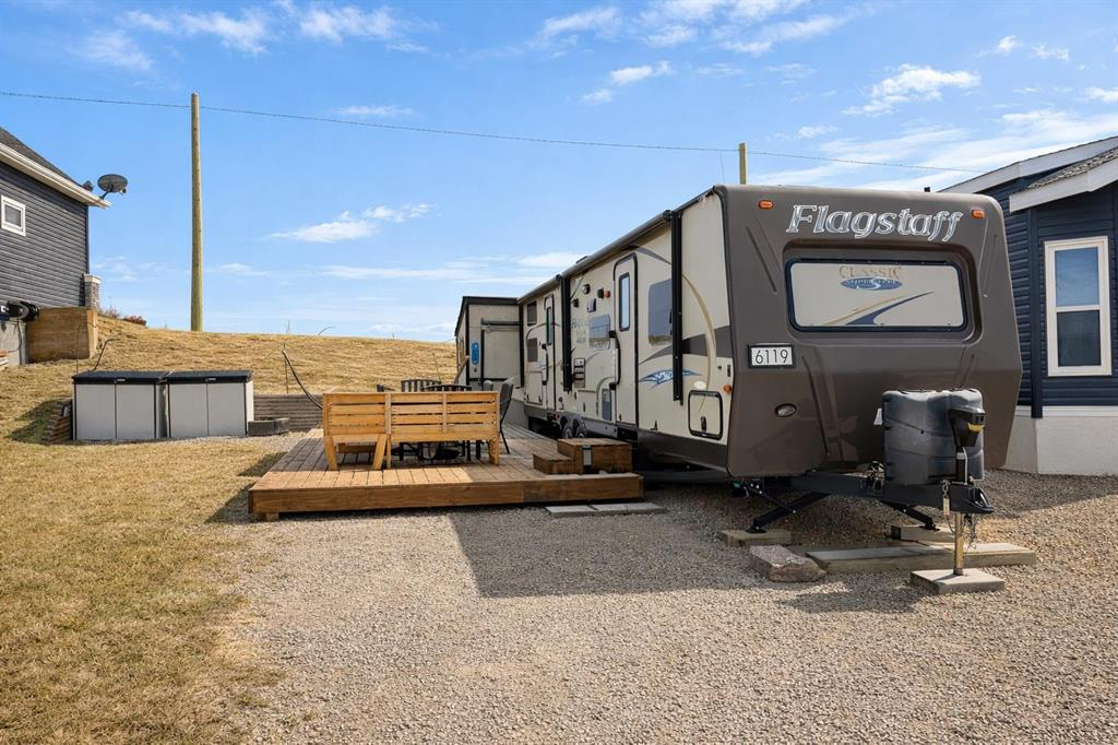 6119-25054 South Pine Lake Road, Rural Red Deer County, Alberta, T0M 1R0 (109743888)