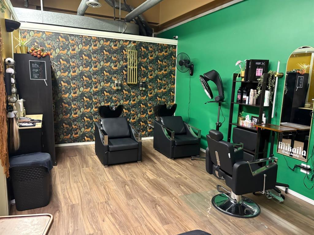 5203 51 Avenue, Camrose, Alberta, T4V 3Y4 (109752300)