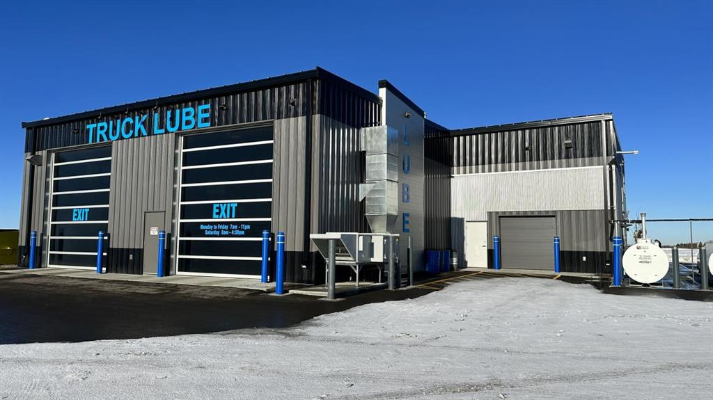 9 Long Haul Way, Rural Red Deer County, Alberta, T0M 1R0 (109883974)