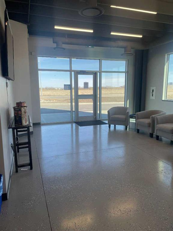 9 Long Haul Way, Rural Red Deer County, Alberta, T0M 1R0 (109883974)