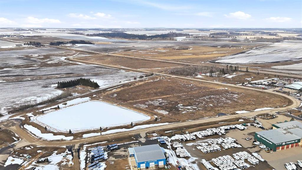 65-27211 Highway 12, Rural Lacombe County, Alberta, T4L 1N1 (109894172)