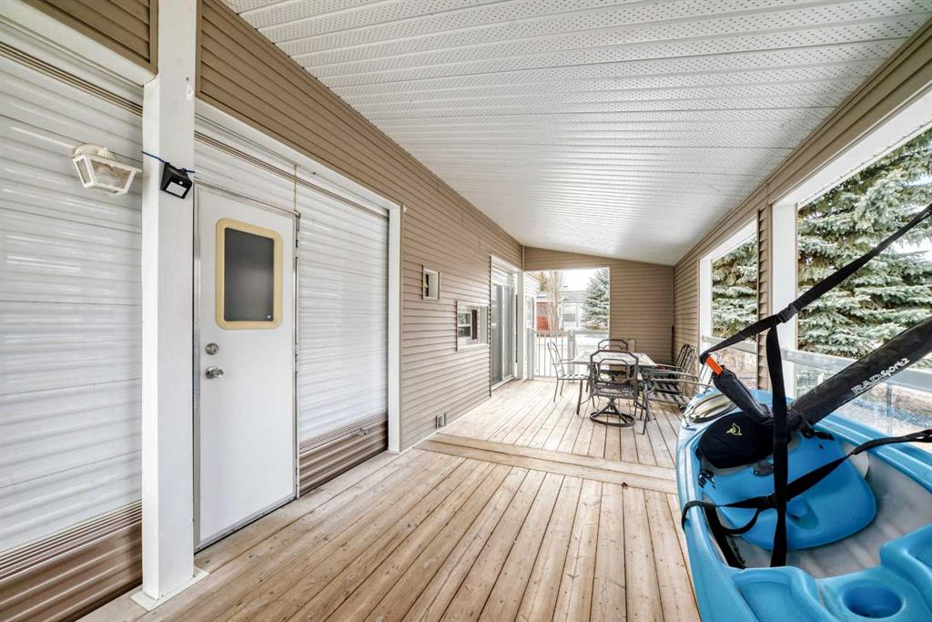 45 Points West Resort, Sylvan Lake, Alberta, T4S 1T3 (109935402)