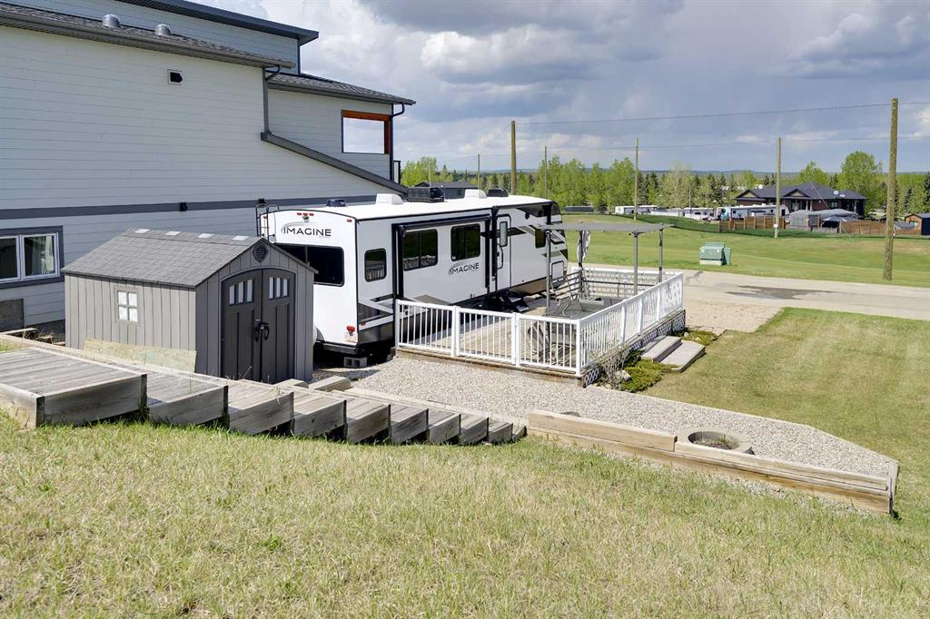 6116-25054 South Pine Lake Road, Rural Red Deer County, Alberta, T0M 1R0 (109951062)
