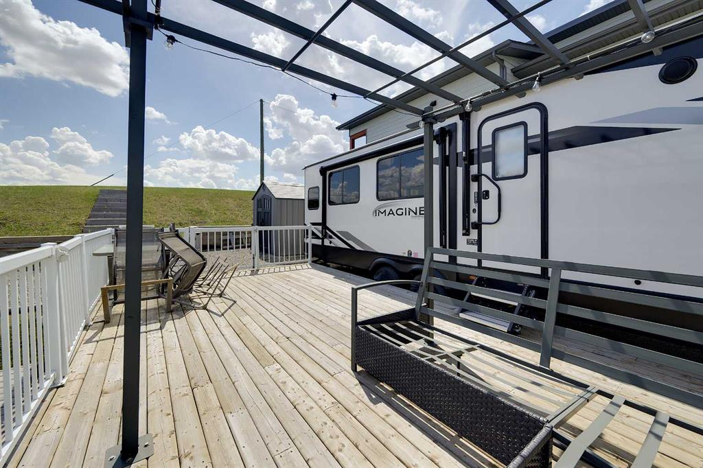 6116-25054 South Pine Lake Road, Rural Red Deer County, Alberta, T0M 1R0 (109951062)