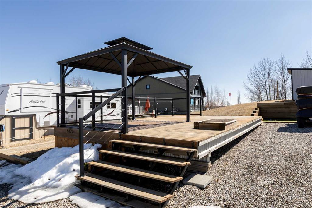 4070-25054 South Pine Lake Road, Rural Red Deer County, Alberta, T0M 1S0 (110287785)