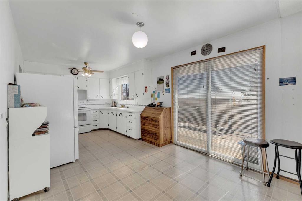 38311 Range Road 244, Rural Lacombe County, Alberta, T0C 0Y0 (110345174)