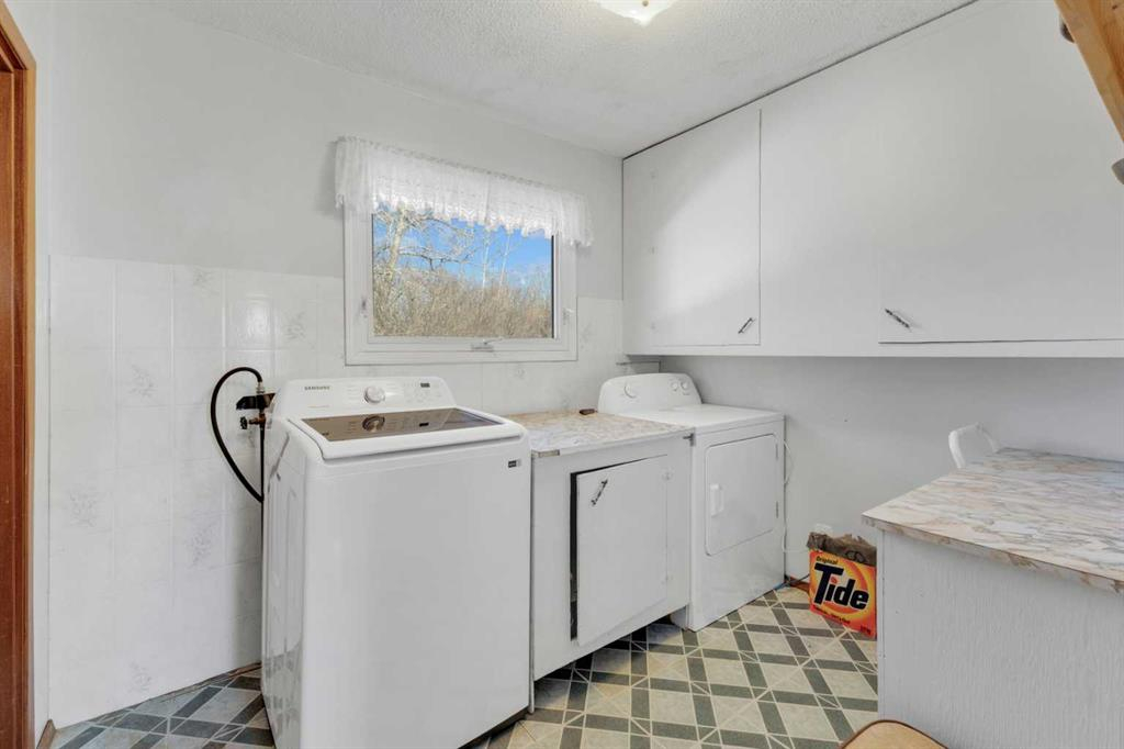 38311 Range Road 244, Rural Lacombe County, Alberta, T0C 0Y0 (110345174)