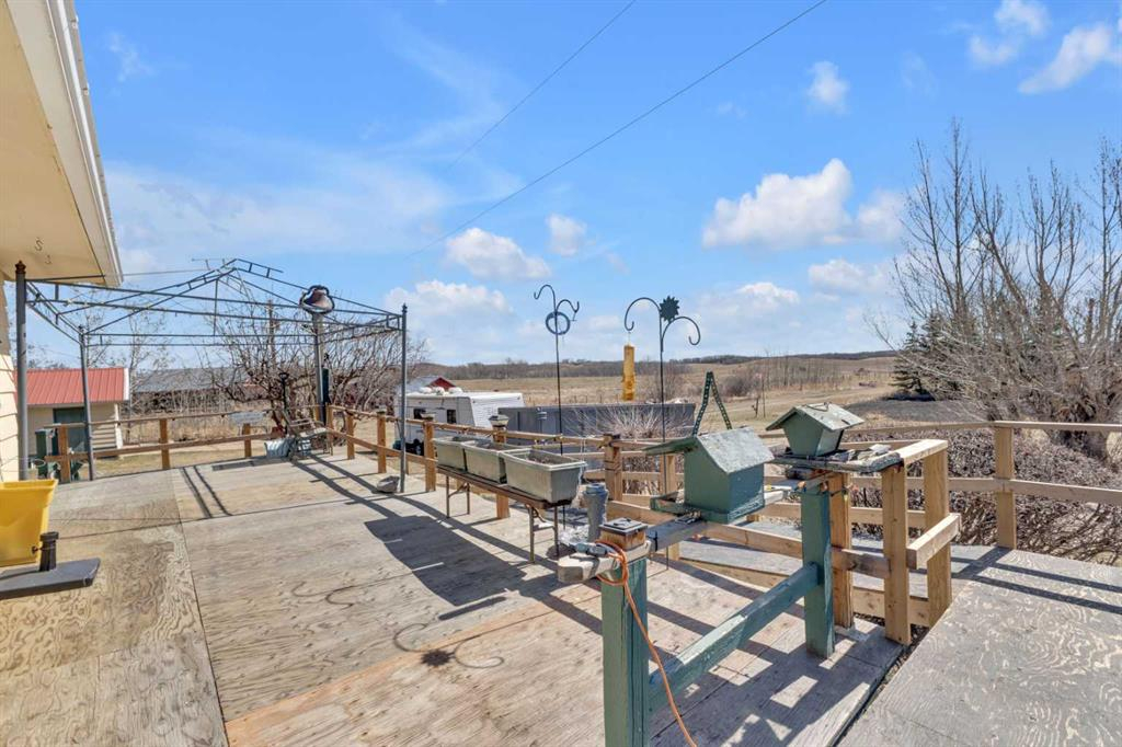 38311 Range Road 244, Rural Lacombe County, Alberta, T0C 0Y0 (110345174)