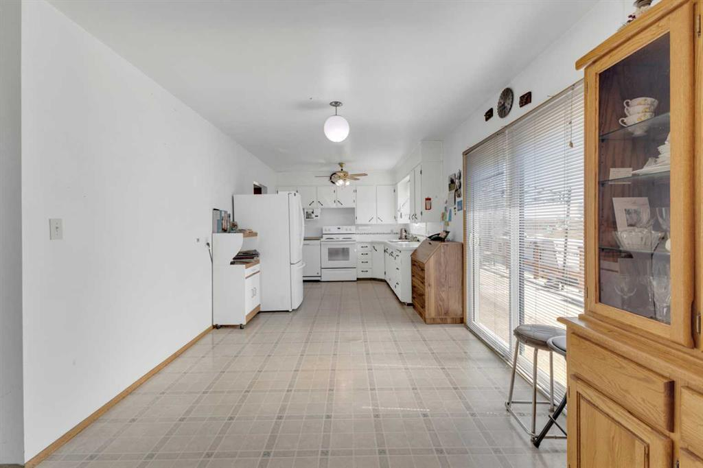 38311 Range Road 244, Rural Lacombe County, Alberta, T0C 0Y0 (110345174)