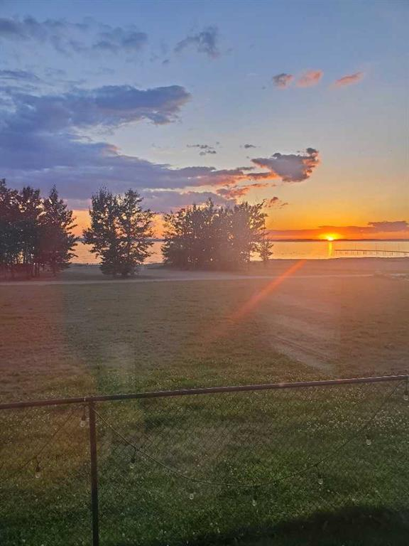 142-41310 Range Road 282, Rural Lacombe County, Alberta, T4L 2N3 (110624882)