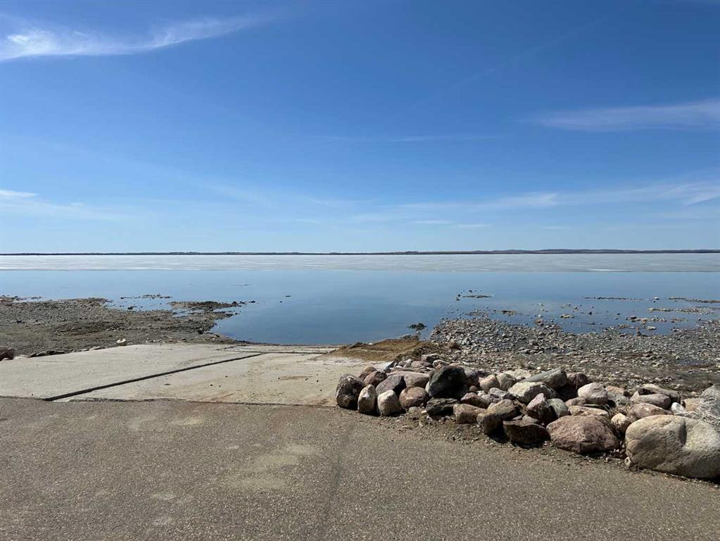 142-41310 Range Road 282, Rural Lacombe County, Alberta, T4L 2N3 (110624882)
