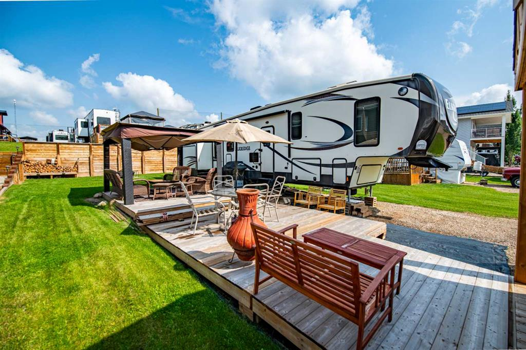 5045-25054 South Pine Lake Road, Rural Red Deer County, Alberta, T0M 1J0 (110695870)