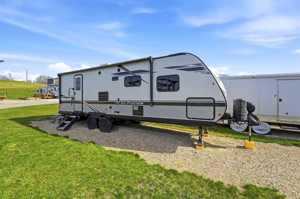 6074-25054 South Pine Lake Road, Rural Red Deer County, Alberta, T0M 1R0 (110714260)