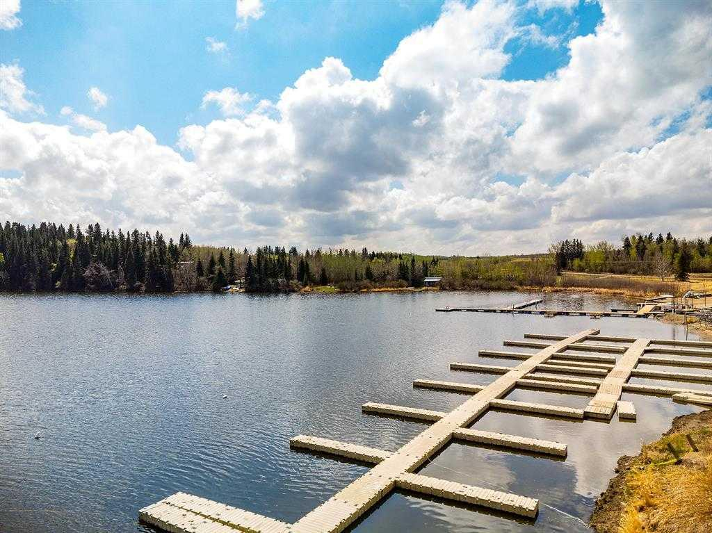 4017-25054 South Pine Lake Road, Rural Red Deer County, Alberta, T0M 1R0 (110714882)