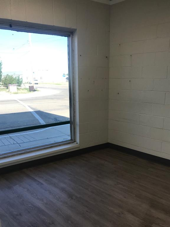5003 46 Street, Camrose, Alberta, T4V 3G3 (110774008)