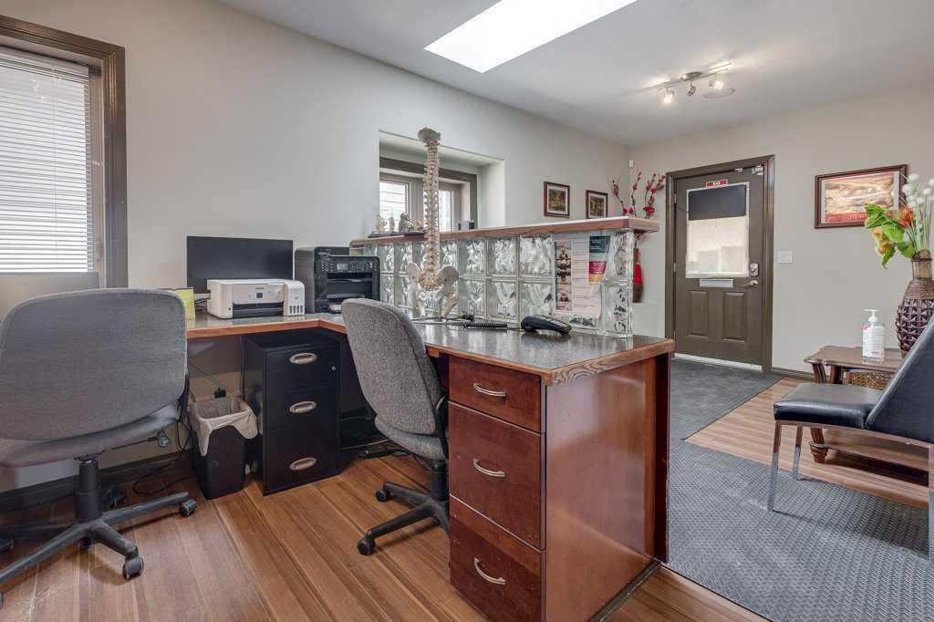 4606 48 Avenue, Red Deer, Alberta, T4N 3S9 (110836413)