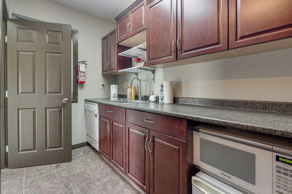 4606 48 Avenue, Red Deer, Alberta, T4N 3S9 (110836413)