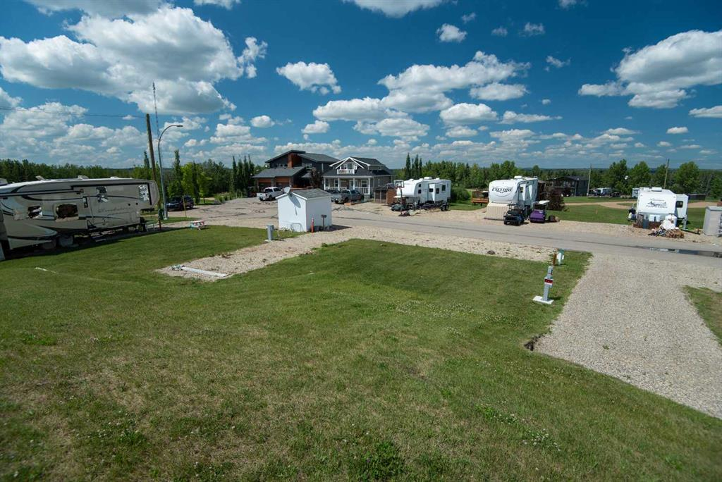 6123-25054 South Pine Lake Road, Rural Red Deer County, Alberta, T0M 1R0 (110857129)
