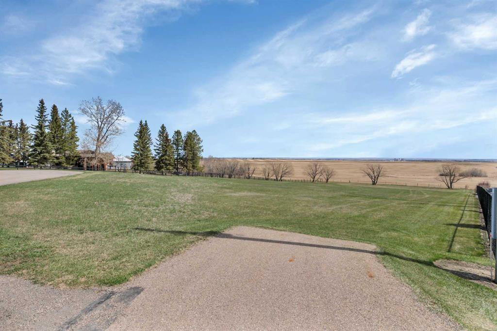 3 C & E Trail, Rural Red Deer County, Alberta, T0C 2J0 (110979453)