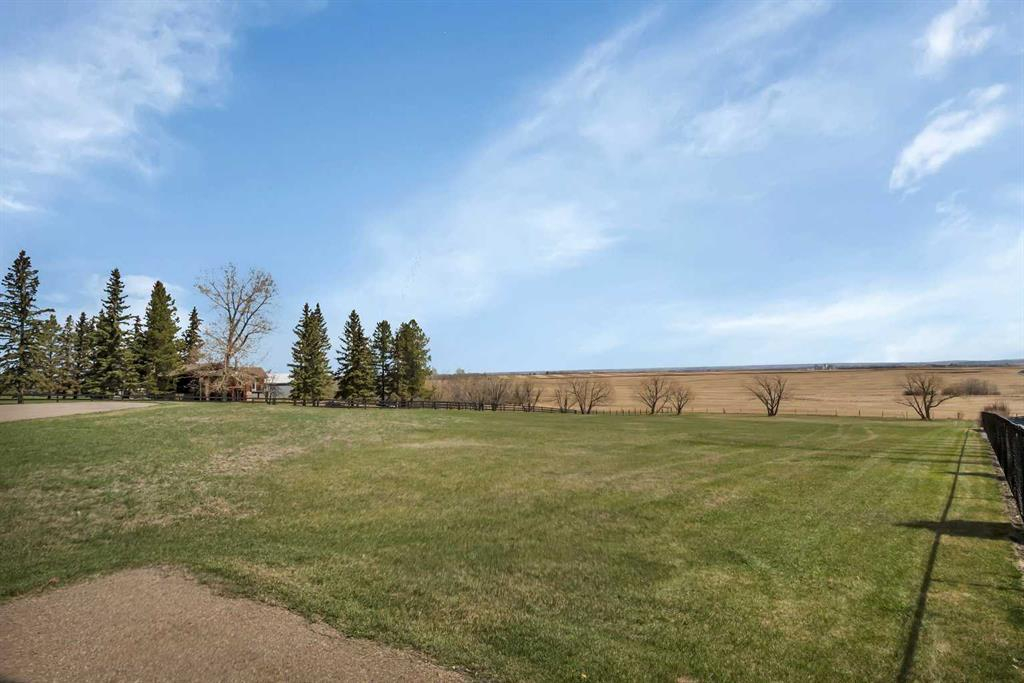 3 C & E Trail, Rural Red Deer County, Alberta, T0C 2J0 (110979453)